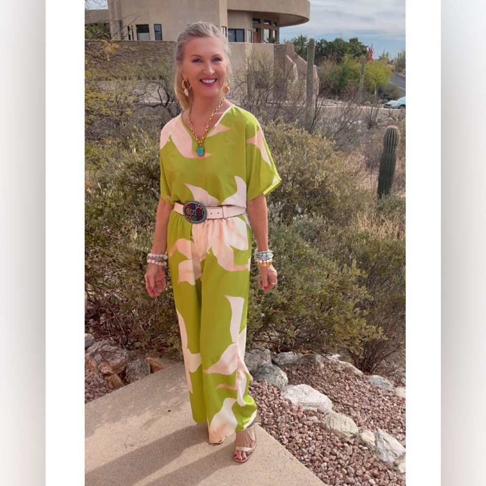 Amazon Green and White Relaxed Fit Pantsuit